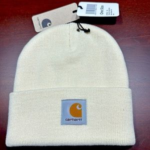 Carhartt Short Watch Hat.  What a great idea for spring day.
